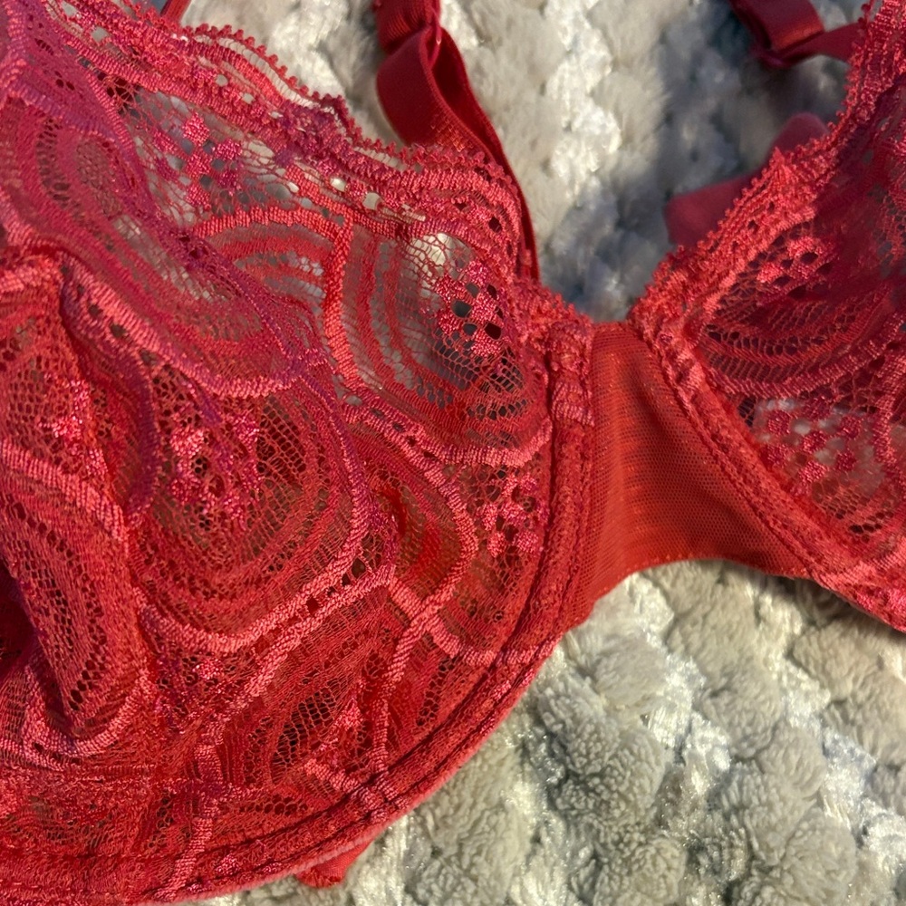 La Perla Scarlet Lace Bra - Picture 4 of 6